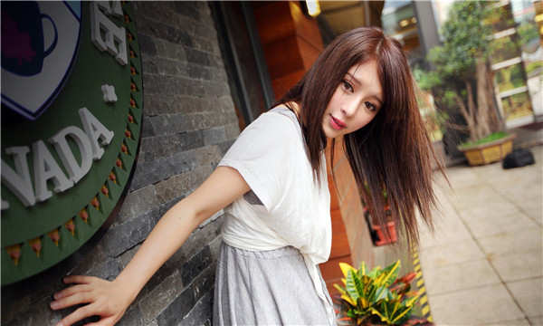 武安想找一个女性生孩子给报酬-｛找个女人生孩子多少钱｝